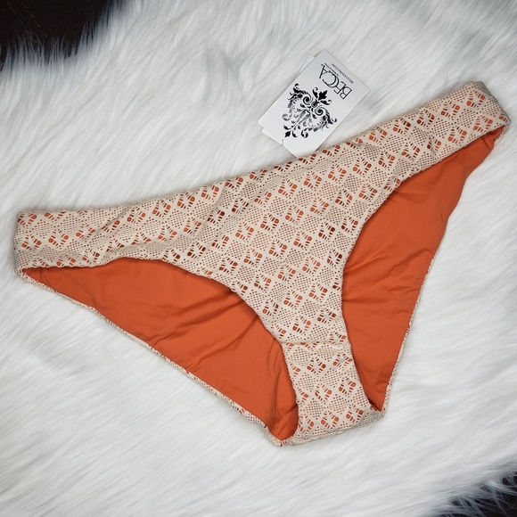 BECCA Crochet Shirred Hipster Bikini Bottoms NWT - Picture 5 of 12